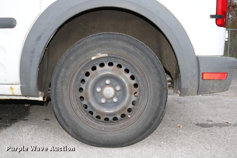 image for item DC3663 2010 Ford Transit Connect van