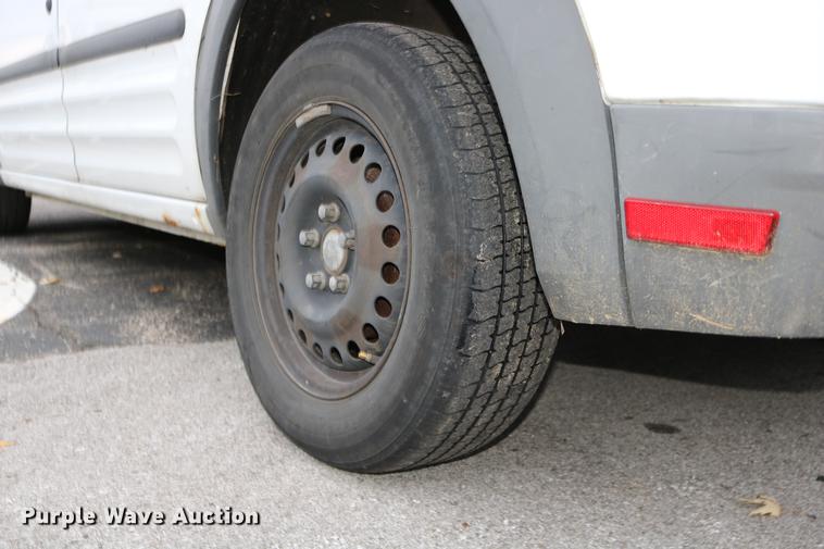 image for item DC3663 2010 Ford Transit Connect van