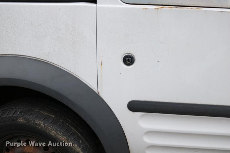 image for item DC3663 2010 Ford Transit Connect van