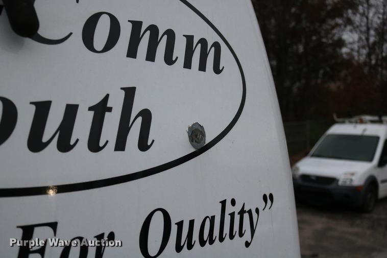 image for item DC3663 2010 Ford Transit Connect van