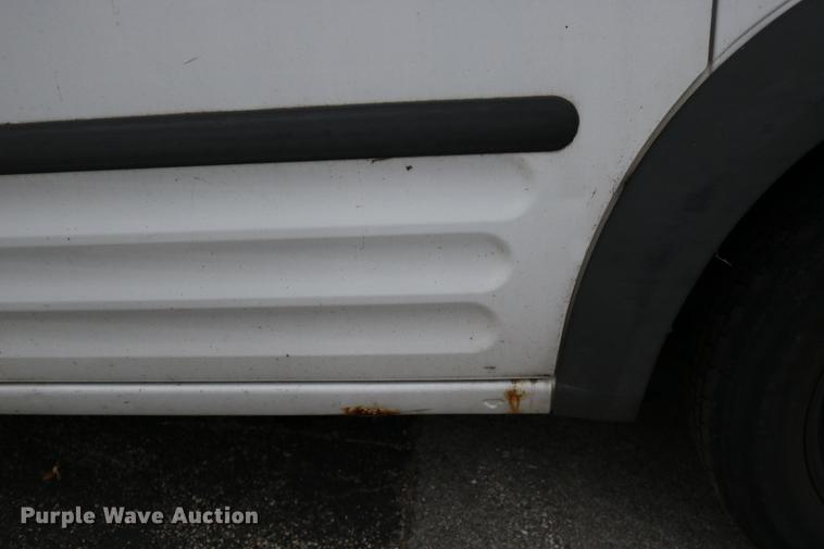 image for item DC3663 2010 Ford Transit Connect van
