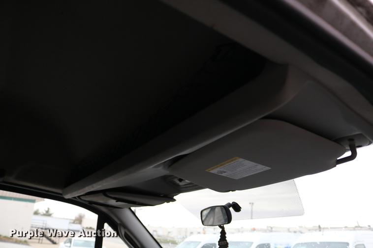 image for item DC3663 2010 Ford Transit Connect van