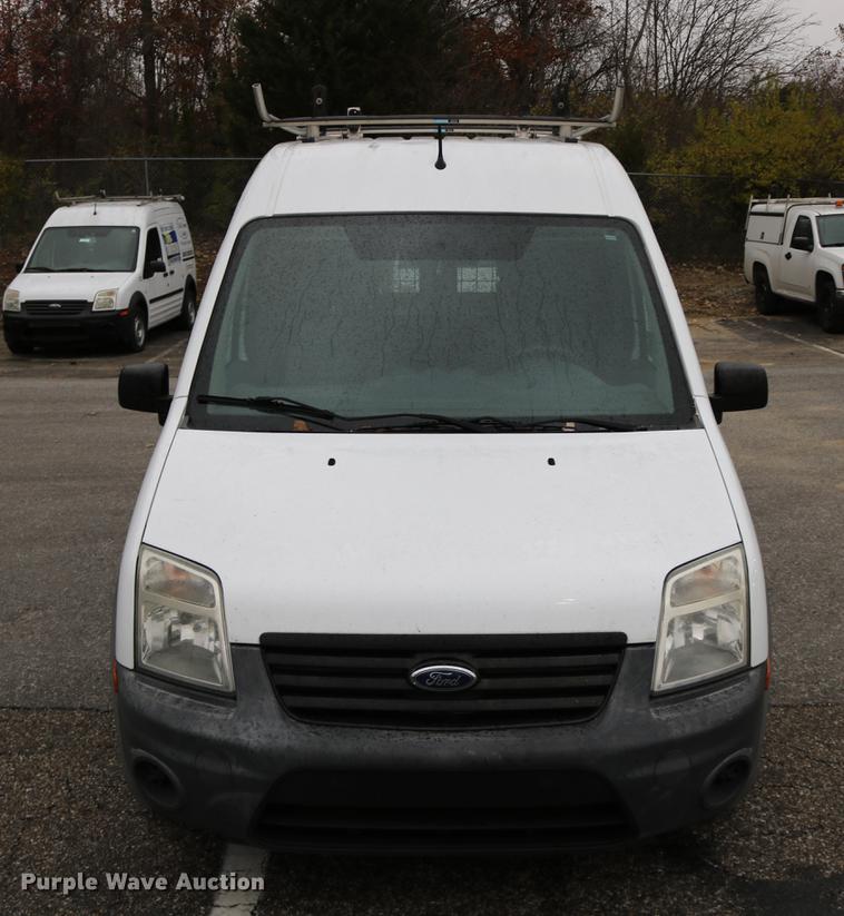 image for item DC3664 2010 Ford Transit Connect van
