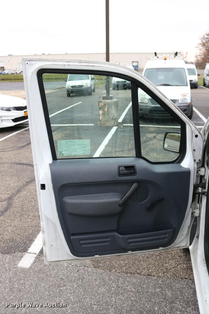 image for item DC3664 2010 Ford Transit Connect van