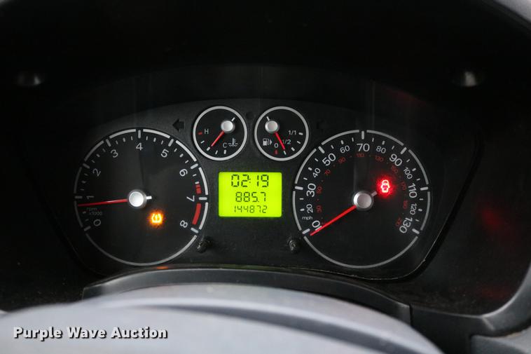 image for item DC3664 2010 Ford Transit Connect van