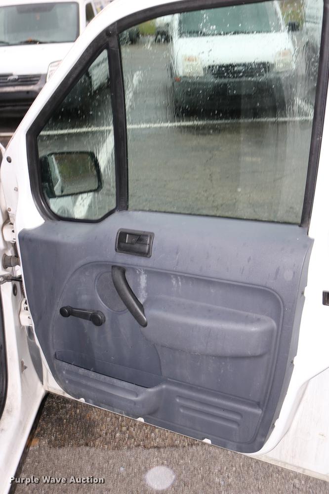 image for item DC3664 2010 Ford Transit Connect van