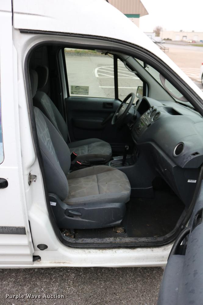 image for item DC3664 2010 Ford Transit Connect van