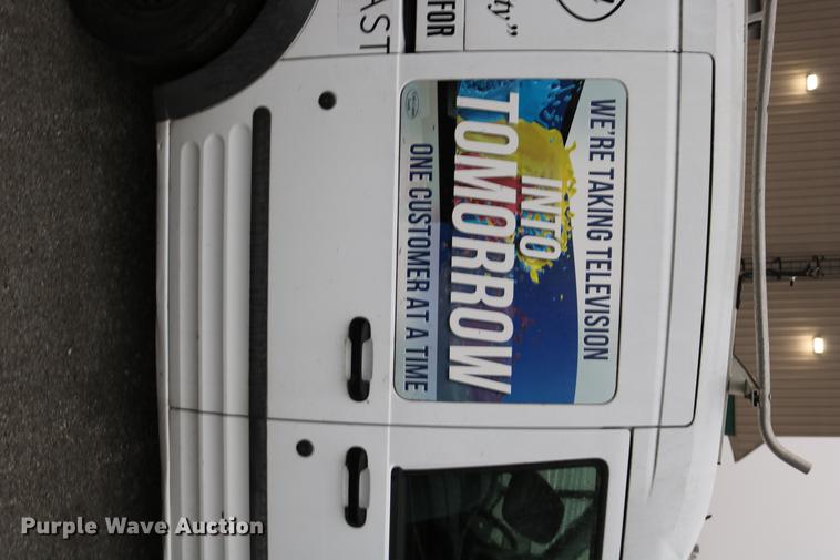 image for item DC3664 2010 Ford Transit Connect van