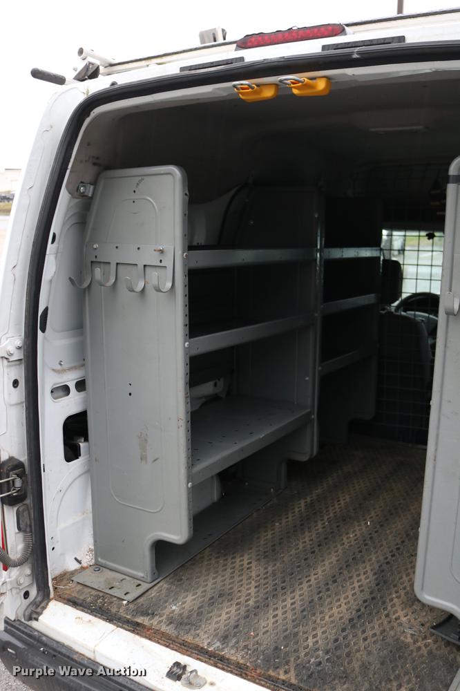 image for item DC3664 2010 Ford Transit Connect van