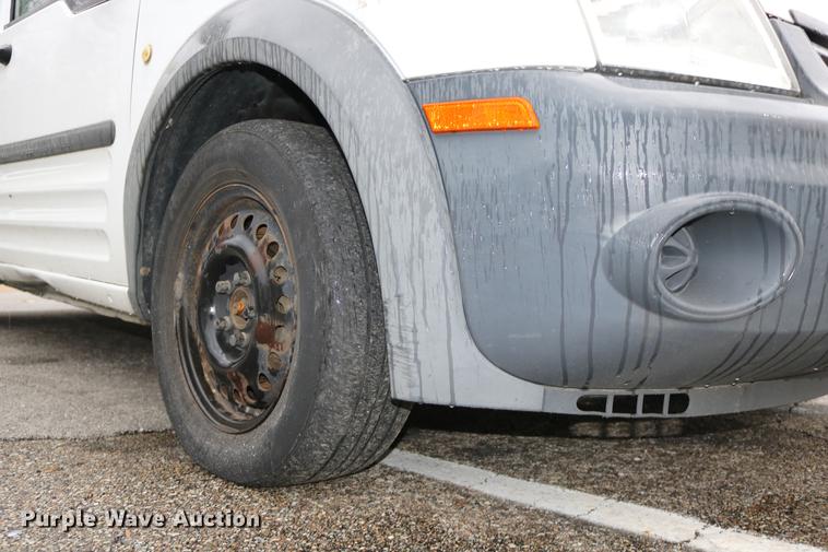 image for item DC3664 2010 Ford Transit Connect van