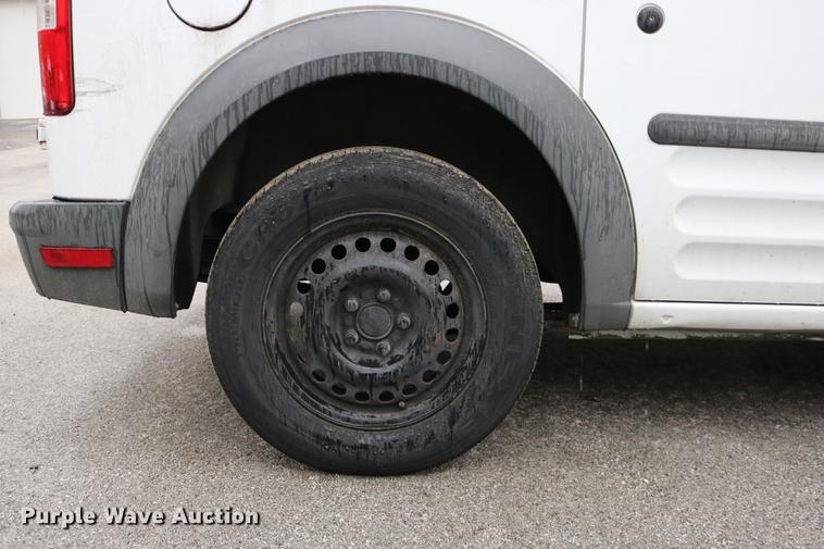 image for item DC3664 2010 Ford Transit Connect van