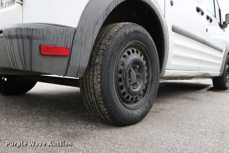 image for item DC3664 2010 Ford Transit Connect van