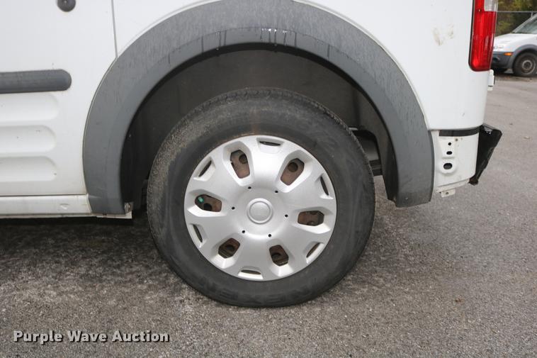 image for item DC3664 2010 Ford Transit Connect van