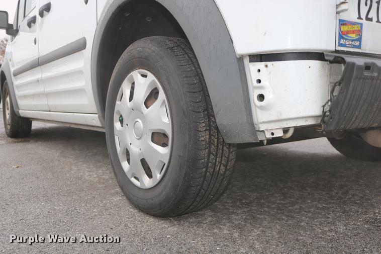 image for item DC3664 2010 Ford Transit Connect van