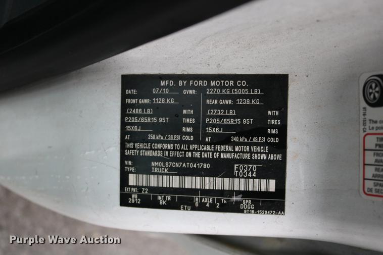 image for item DC3664 2010 Ford Transit Connect van