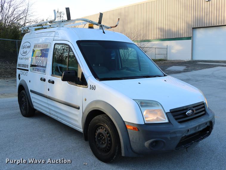 image for item DC3665 2010 Ford Transit Connect van