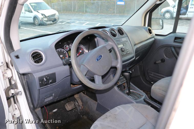 image for item DC3665 2010 Ford Transit Connect van