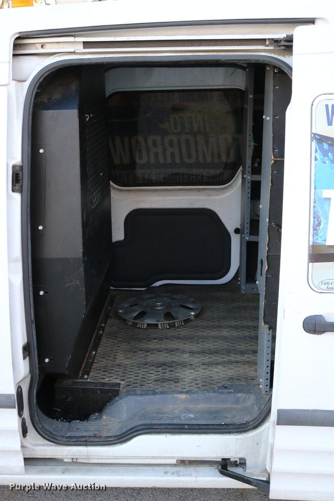 image for item DC3665 2010 Ford Transit Connect van