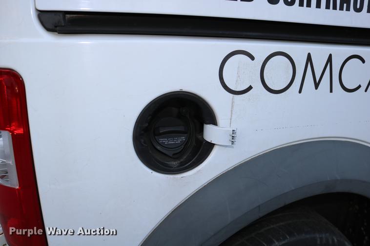 image for item DC3665 2010 Ford Transit Connect van