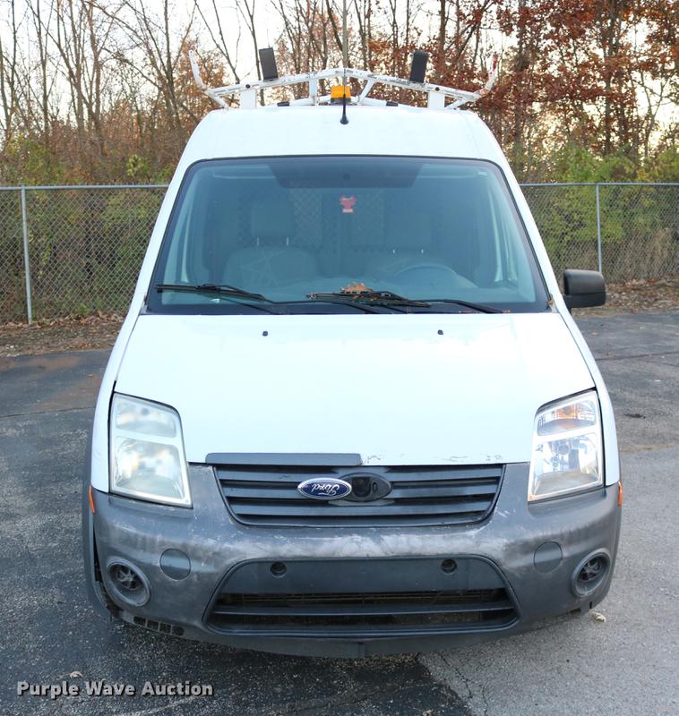 image for item DC3666 2010 Ford Transit Connect van
