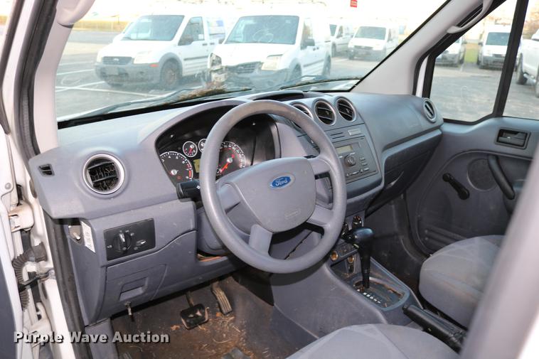 image for item DC3666 2010 Ford Transit Connect van