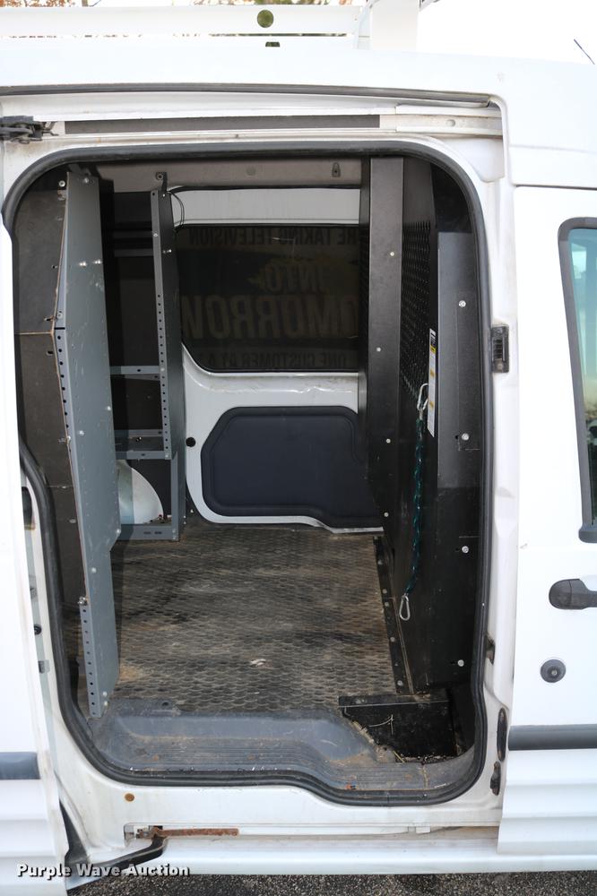 image for item DC3666 2010 Ford Transit Connect van