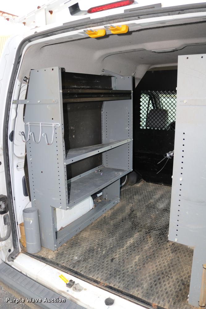 image for item DC3666 2010 Ford Transit Connect van