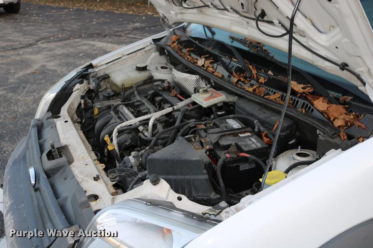 image for item DC3666 2010 Ford Transit Connect van