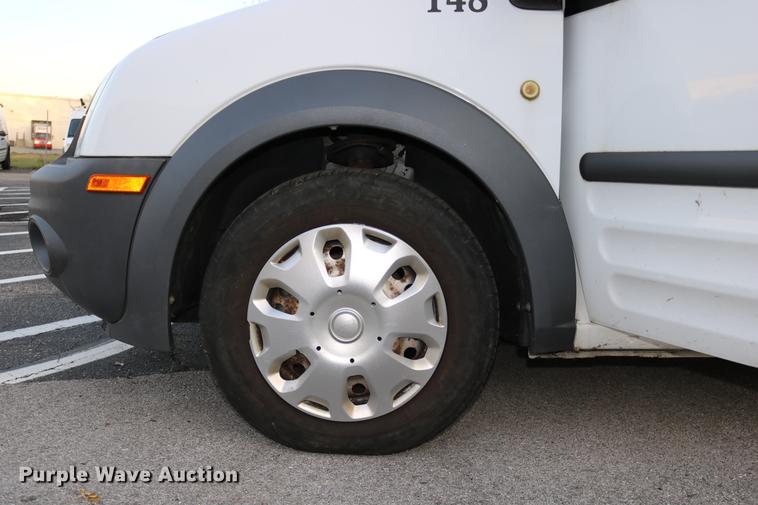 image for item DC3666 2010 Ford Transit Connect van