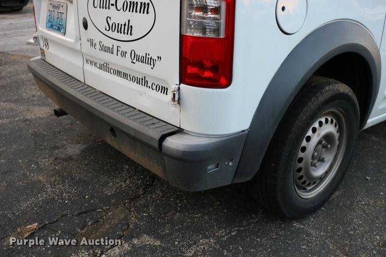 image for item DC3666 2010 Ford Transit Connect van