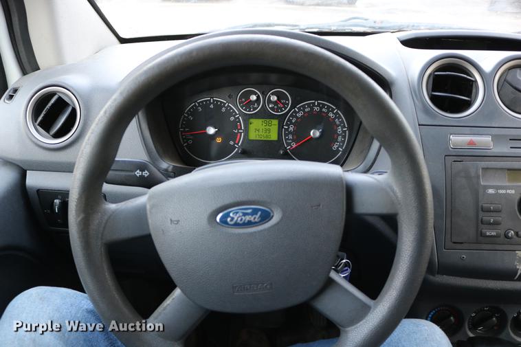 image for item DC3667 2010 Ford Transit Connect van