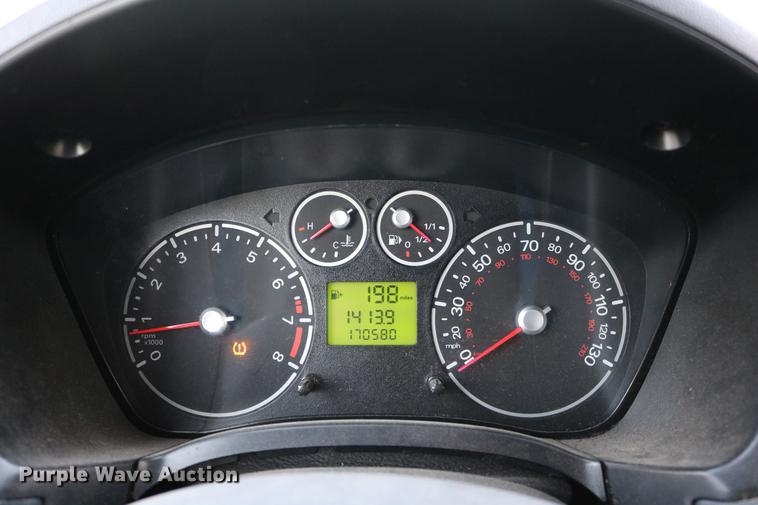 image for item DC3667 2010 Ford Transit Connect van