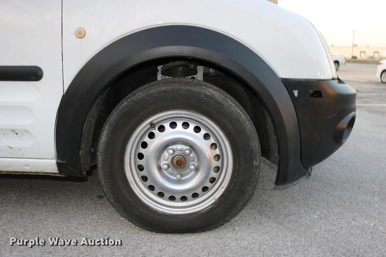 image for item DC3667 2010 Ford Transit Connect van