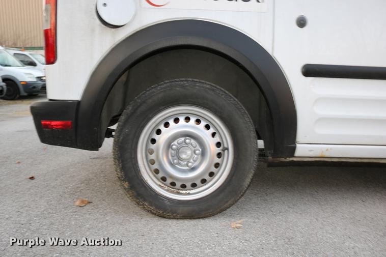 image for item DC3667 2010 Ford Transit Connect van