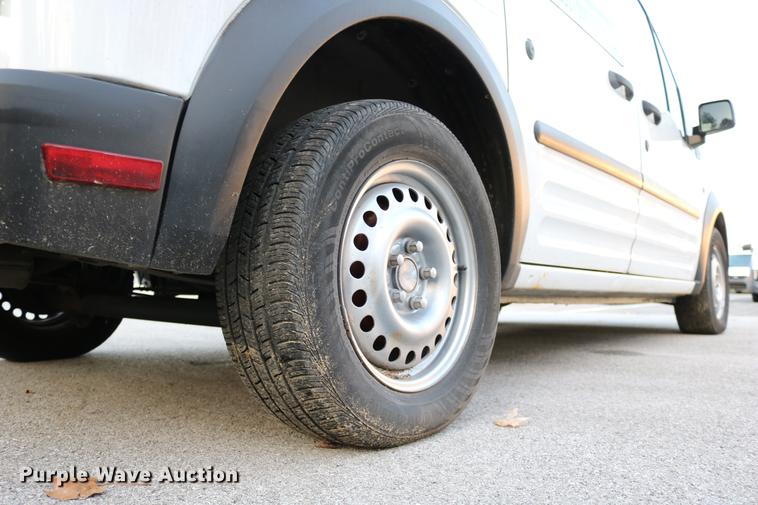 image for item DC3667 2010 Ford Transit Connect van