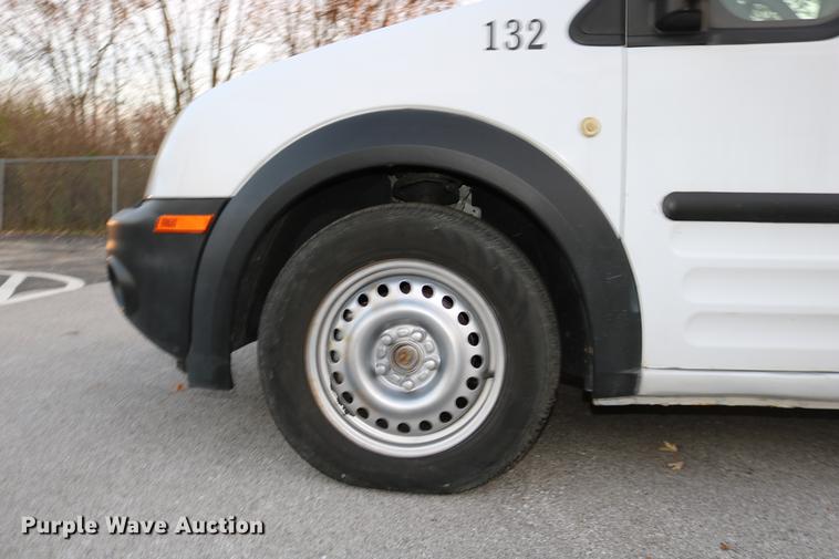 image for item DC3667 2010 Ford Transit Connect van