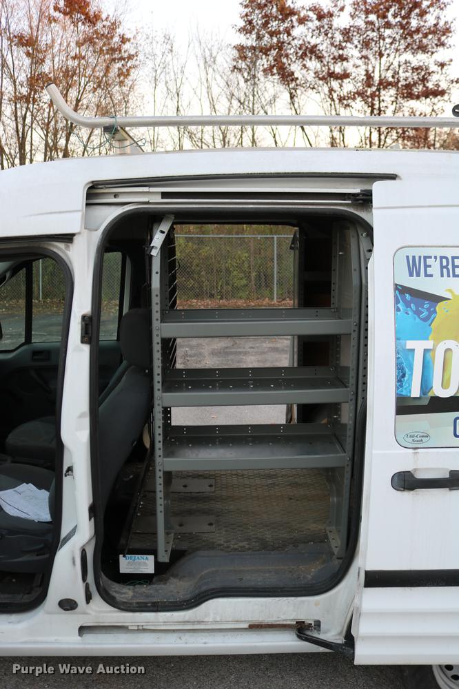 image for item DC3667 2010 Ford Transit Connect van