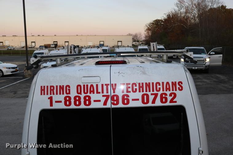 image for item DC3667 2010 Ford Transit Connect van