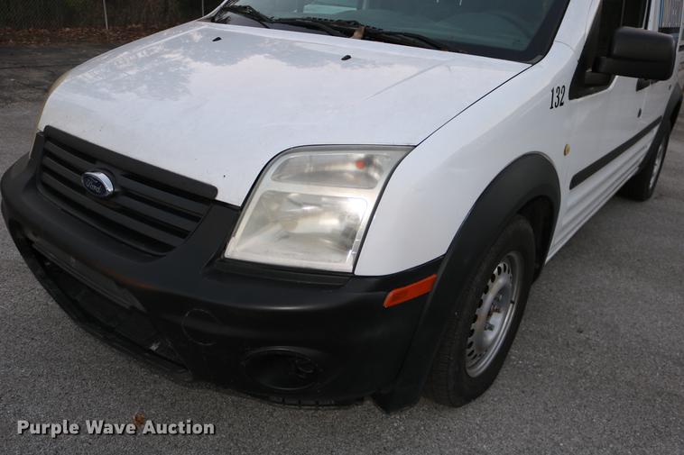 image for item DC3667 2010 Ford Transit Connect van