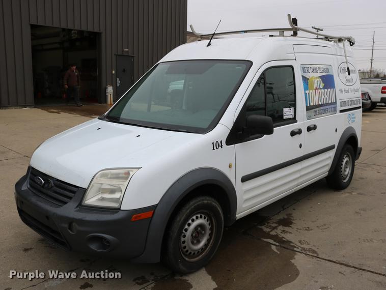 image for item DC3668 2010 Ford Transit Connect van
