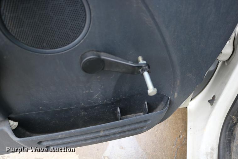 image for item DC3668 2010 Ford Transit Connect van