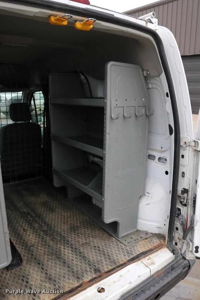 image for item DC3668 2010 Ford Transit Connect van
