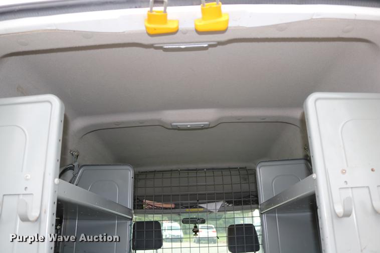 image for item DC3668 2010 Ford Transit Connect van