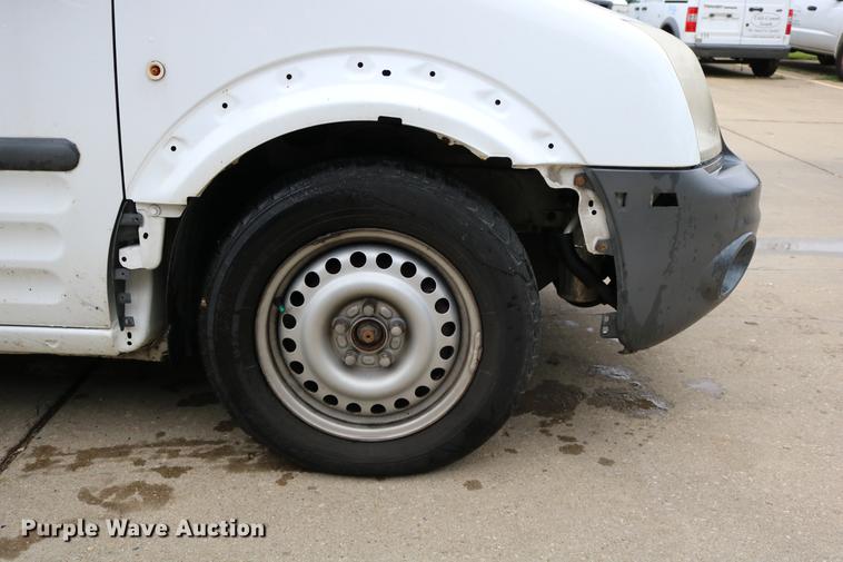 image for item DC3668 2010 Ford Transit Connect van