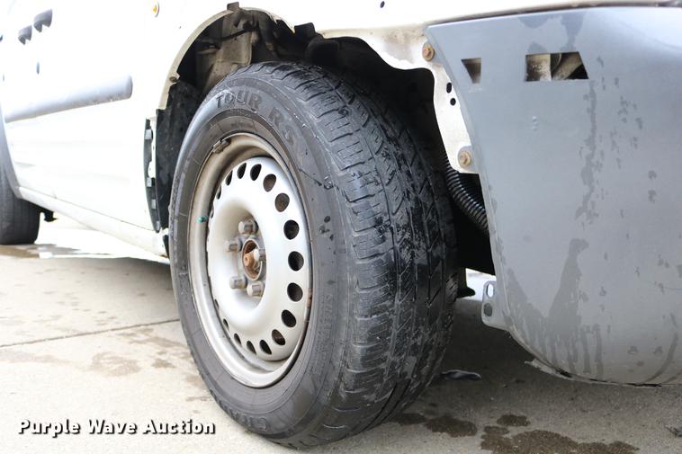 image for item DC3668 2010 Ford Transit Connect van