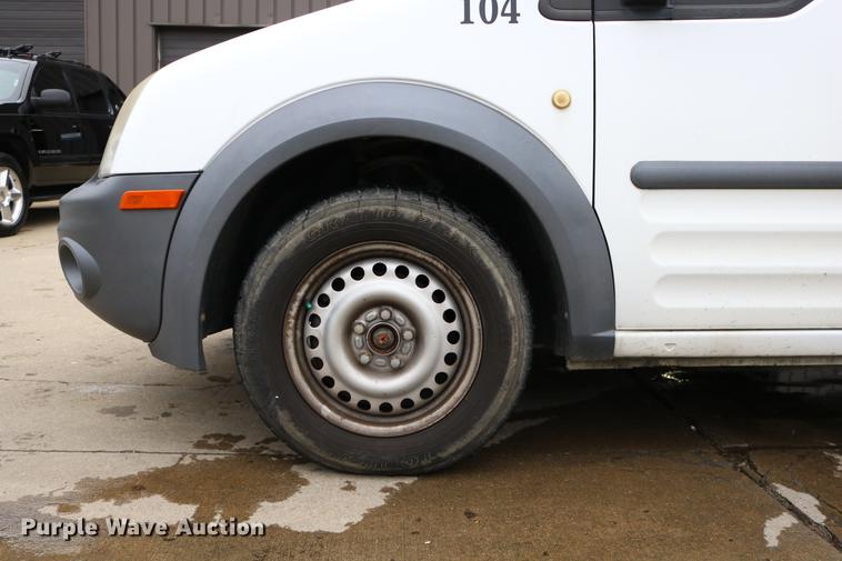 image for item DC3668 2010 Ford Transit Connect van