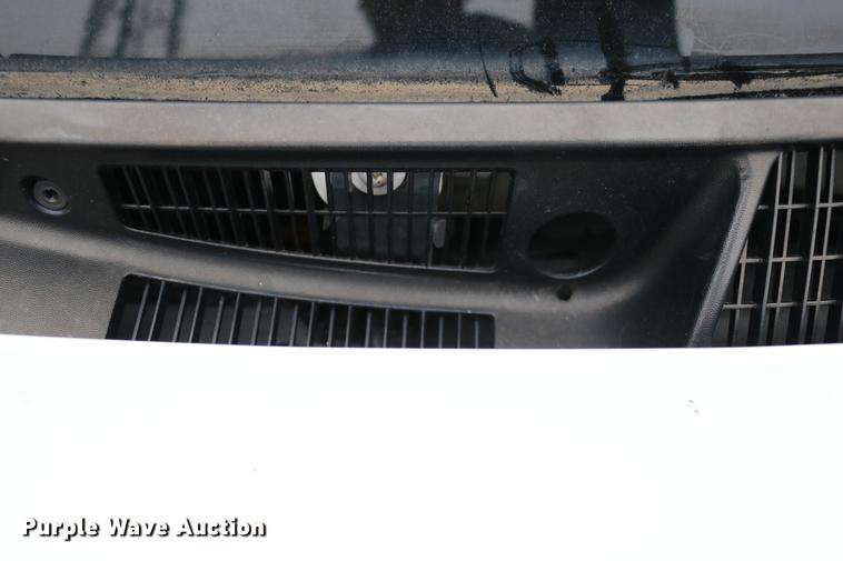 image for item DC3668 2010 Ford Transit Connect van