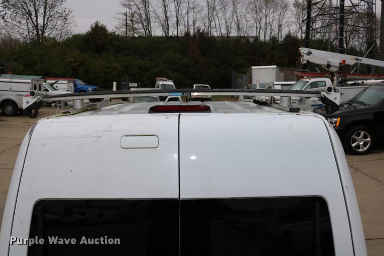 image for item DC3668 2010 Ford Transit Connect van