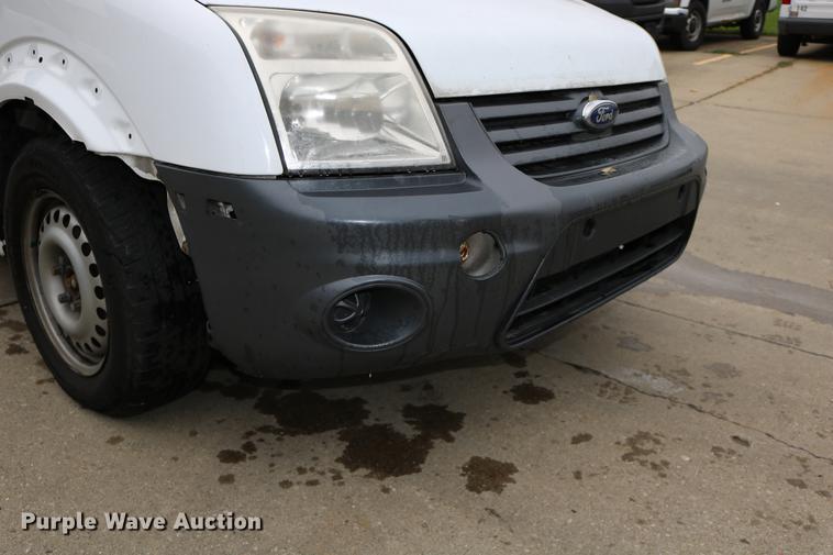 image for item DC3668 2010 Ford Transit Connect van
