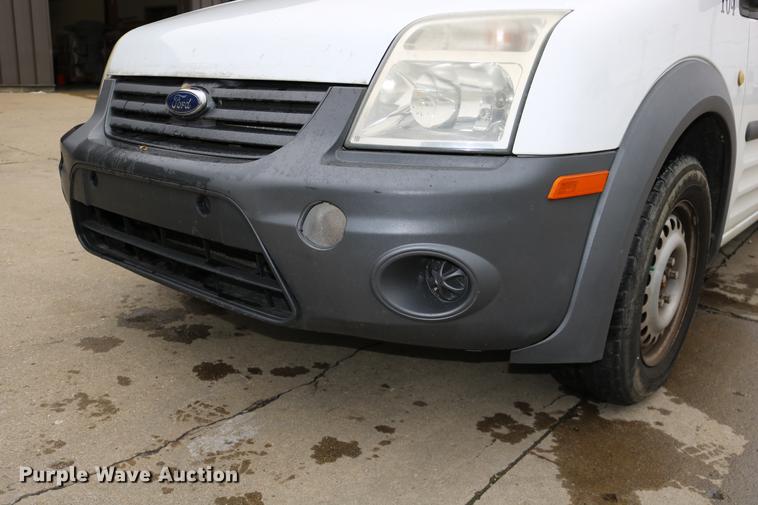 image for item DC3668 2010 Ford Transit Connect van